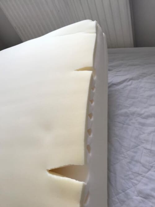 A customer photo for Silentnight 7 Zone Memory Foam Mattress - Not happy with it . It lasted 2 weeks. After 2 weeks it cracked. Author: Rosetta Better Living. Dated: 2023-09-01